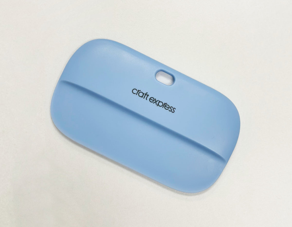 Craft Scraper - XL Size - Heat Transfer Vinyl (HTV), Sign Vinyl, Paper Transfer, Iron On